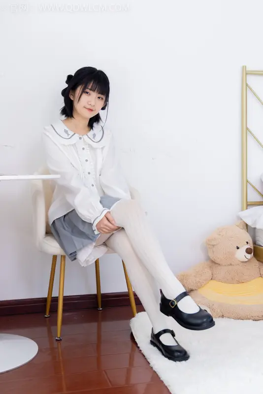 物恋传媒 NO.1528 暗月-夏日葡萄 - 物恋传媒